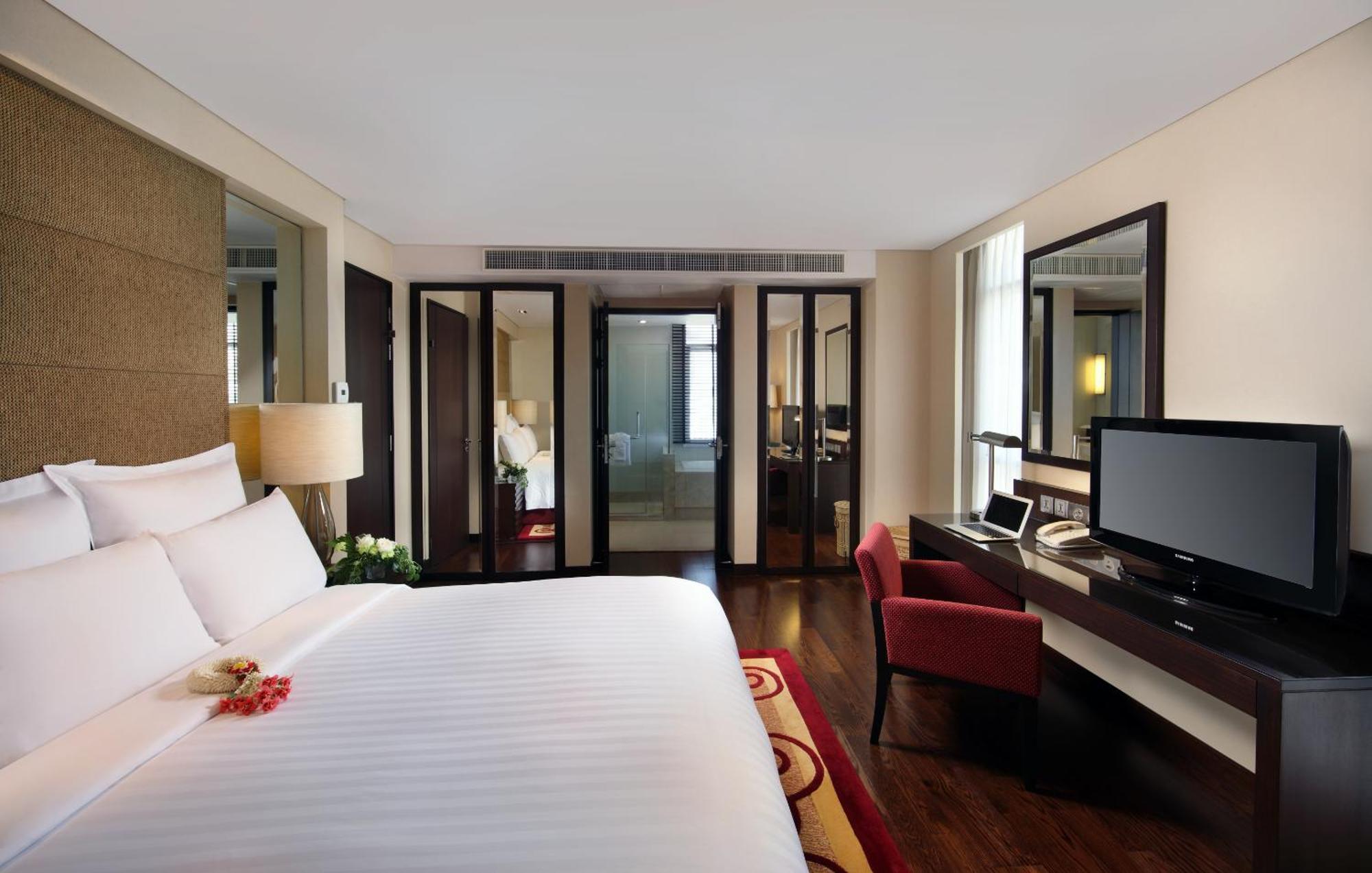 Sathorn Vista, Bangkok - Marriott Executive Apartments - SHA Extra Plus Exteriör bild