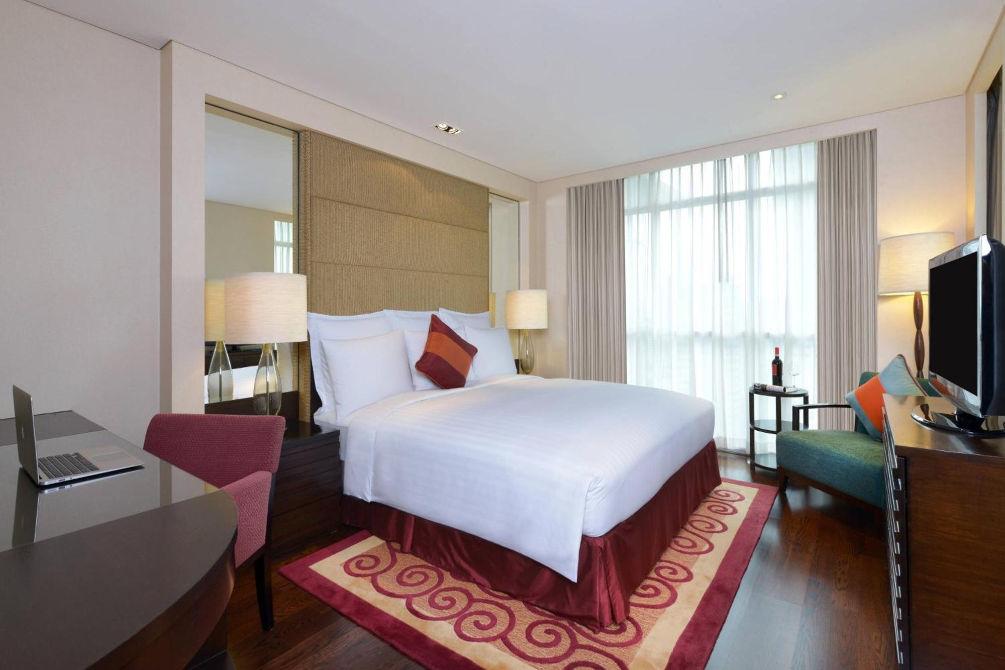 Sathorn Vista, Bangkok - Marriott Executive Apartments - SHA Extra Plus Exteriör bild